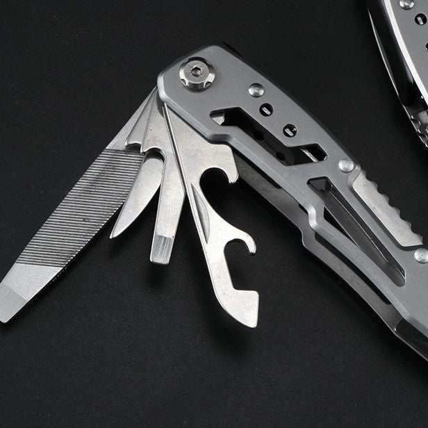 Full-Steel Multi-Tool Pliers – Folding Survival Tool with Knife, Safety Cutter & Emergency Functions for Home & Outdoor Use