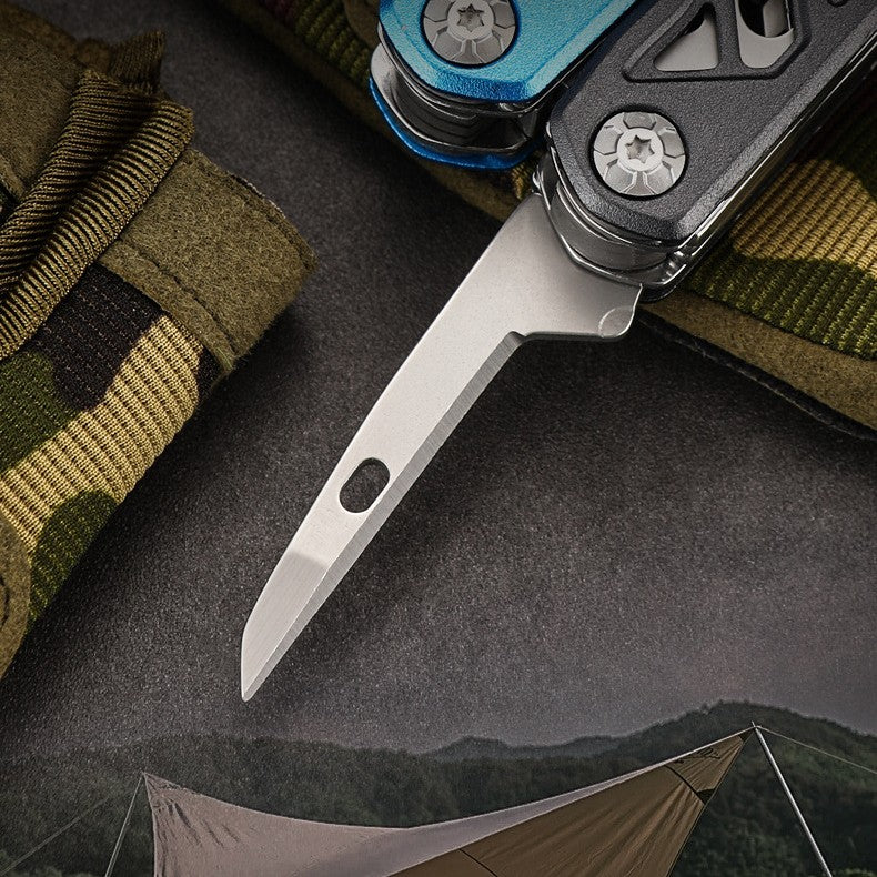 Outdoor Multi-Tool Hammer – Stainless Steel Folding Round-Head Hammer with Pliers, Screwdriver, and Emergency Functions for Camping & Car Kits
